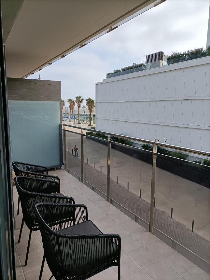 Gran Apartmento Playa Badalona Eksteriør billede
