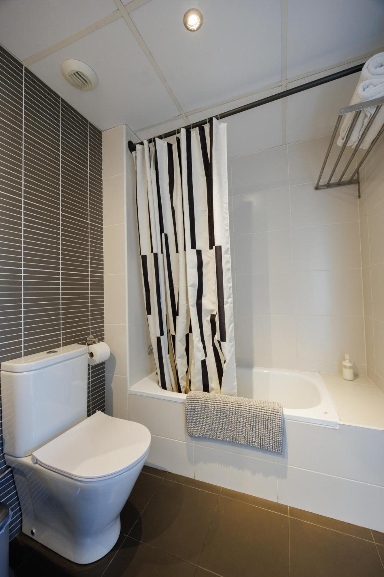 Gran Apartmento Playa Badalona Eksteriør billede